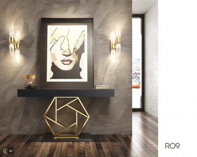 R09 Console Table
