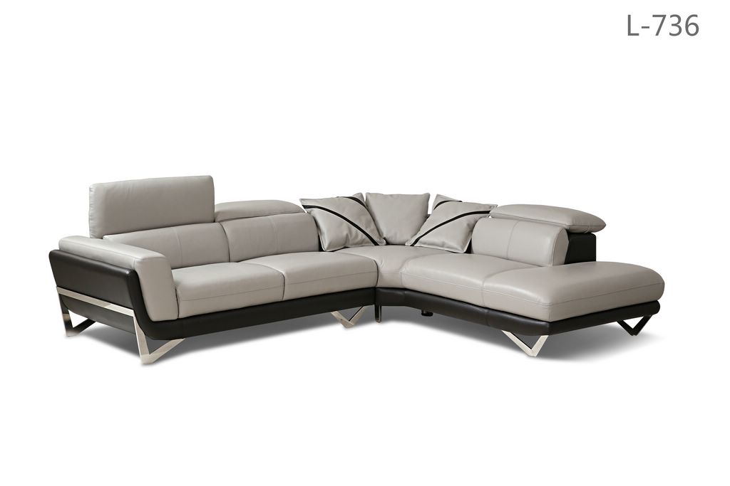 Brands SVN Modern Living Special Order 736 Sectional